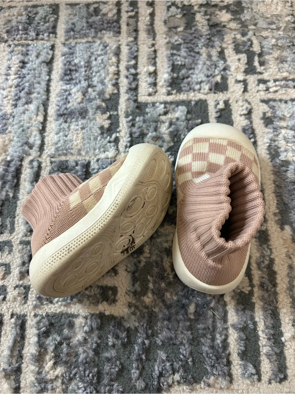 Kids Checker Knit Slip-On Shoes in Blush Pink